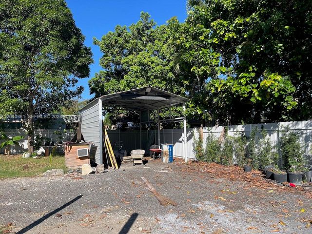 16805 SW 109th Court, Miami, FL 33157