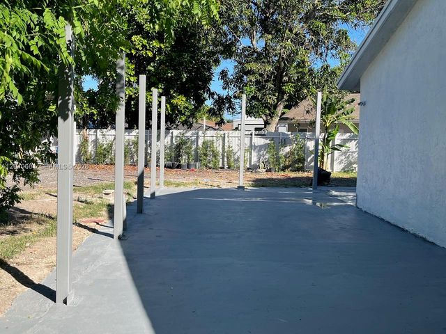 16805 SW 109th Court, Miami, FL 33157
