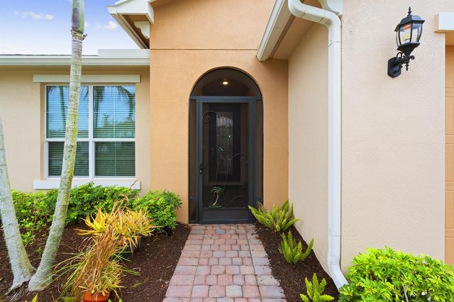 10396 SW Ligustrum Drive, Port St. Lucie, FL 34987
