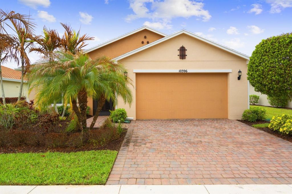 10396 SW Ligustrum Drive, Port St. Lucie, FL 34987