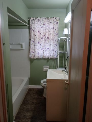 4323 N Wall St, Spokane, WA 99205