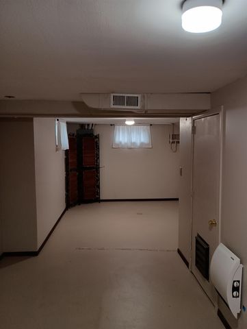 4323 N Wall St, Spokane, WA 99205