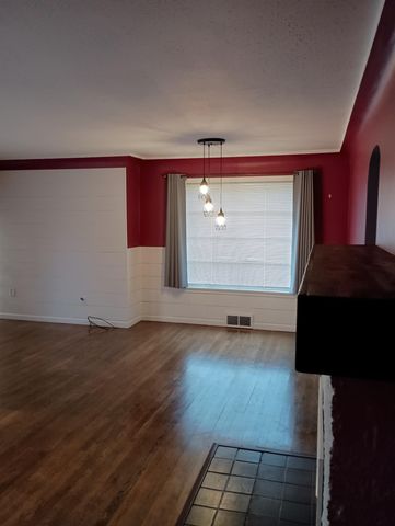 4323 N Wall St, Spokane, WA 99205