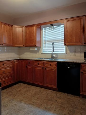 4323 N Wall St, Spokane, WA 99205