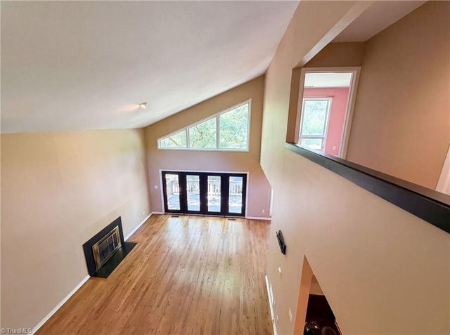 101 Maple Hill Court, Winston-salem, NC 27106