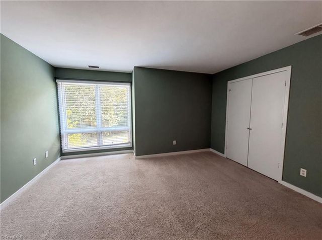 101 Maple Hill Court, Winston-salem, NC 27106