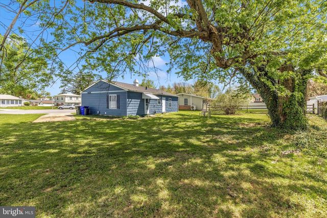 304 CANBERRA COURT, Frederick, MD 21701