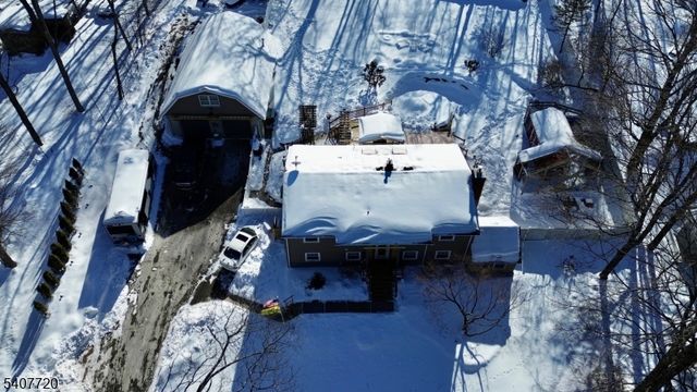 27 Grandview Ave, Jefferson Twp., NJ 07460