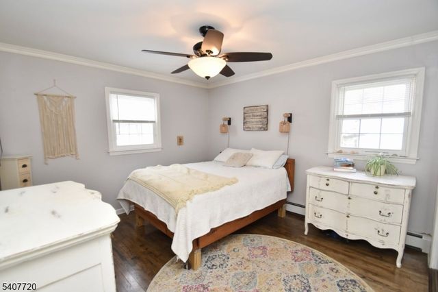 27 Grandview Ave, Jefferson Twp., NJ 07460