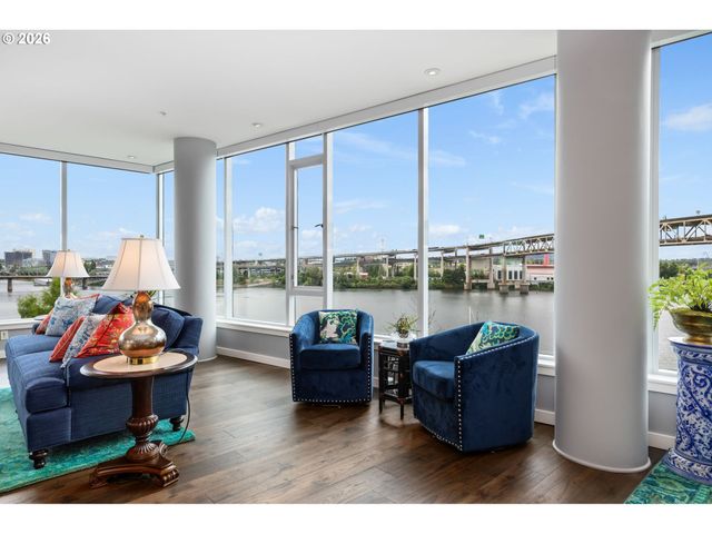 1900 S RIVER Dr 502, Portland, OR 97201