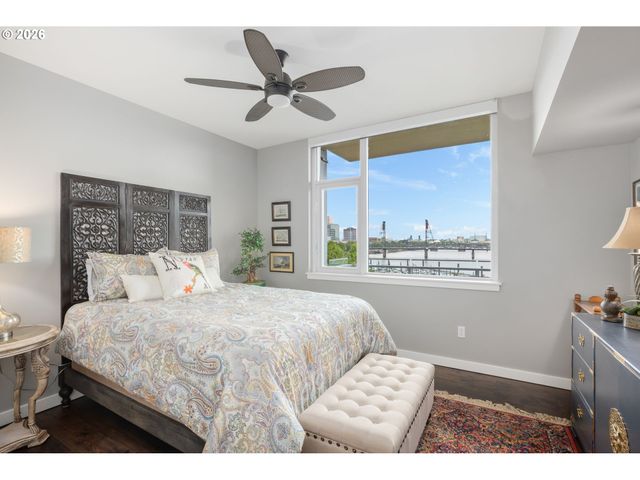 1900 S RIVER Dr 502, Portland, OR 97201