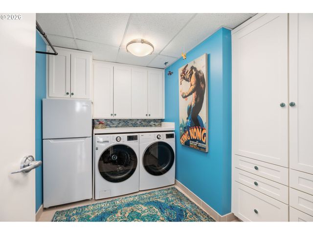 1900 S RIVER Dr 502, Portland, OR 97201