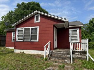 208-210 Long Street, Thomasville, NC 27360