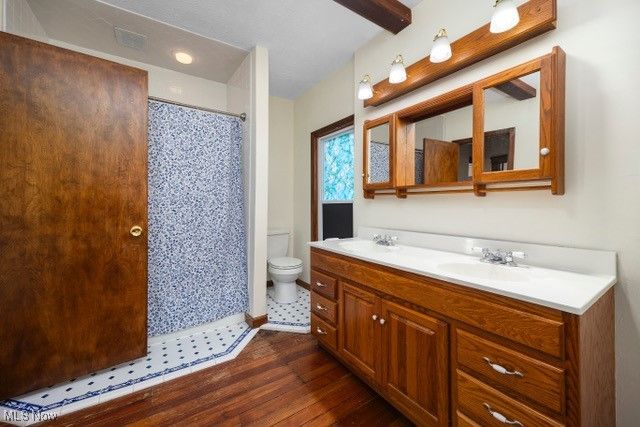 276 Harrison Street, Elyria, OH 44035