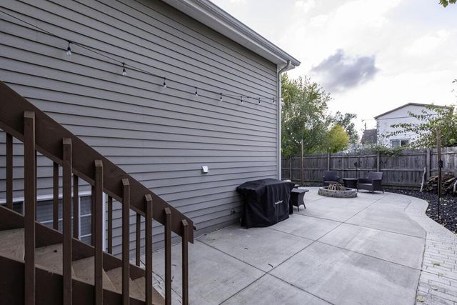6012 240th AVENUE, Salem, WI 53168