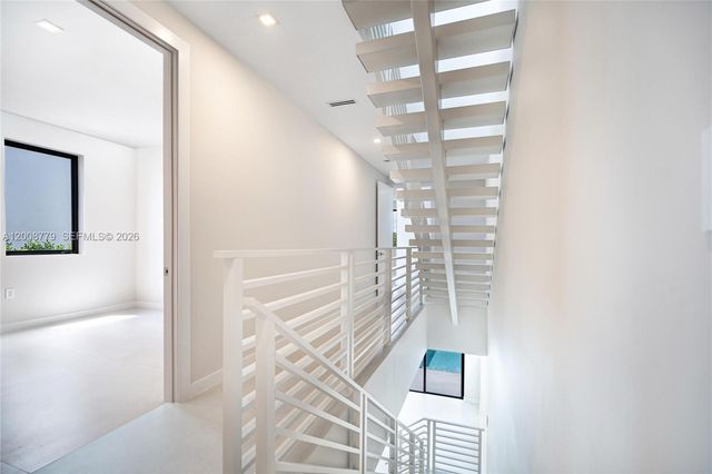 1241 SW 23th 2, Miami, FL 33145