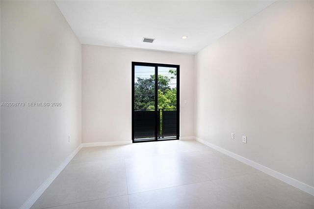 1241 SW 23th 2, Miami, FL 33145