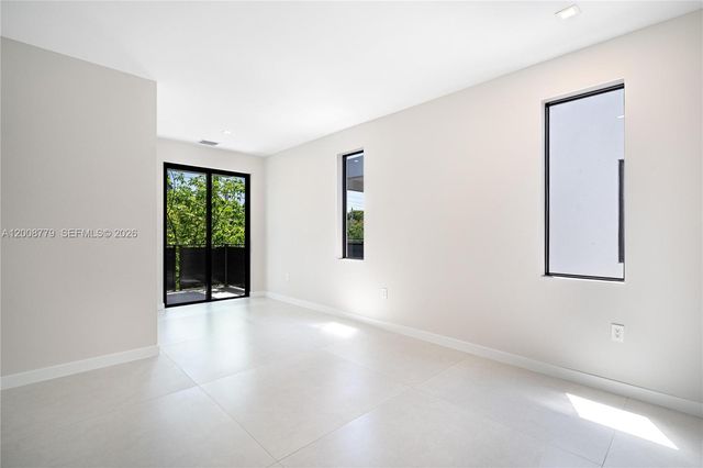1241 SW 23th 2, Miami, FL 33145