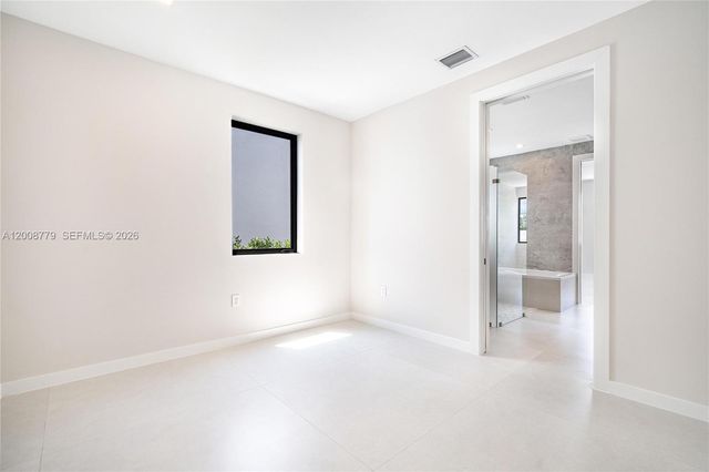 1241 SW 23th 2, Miami, FL 33145
