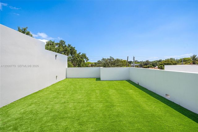 1241 SW 23th 2, Miami, FL 33145
