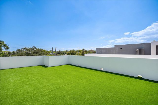 1241 SW 23th 2, Miami, FL 33145