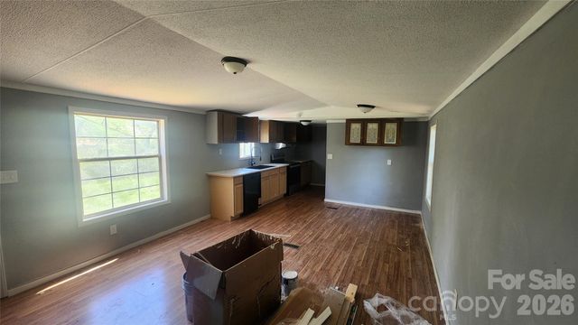 802 W 15th Street, Newton, NC 28658
