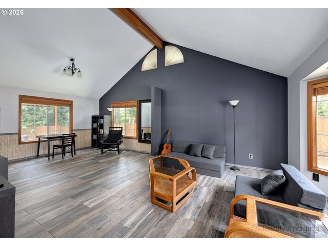 18410 Sw PHEASANT Ln, Beaverton, OR 97003