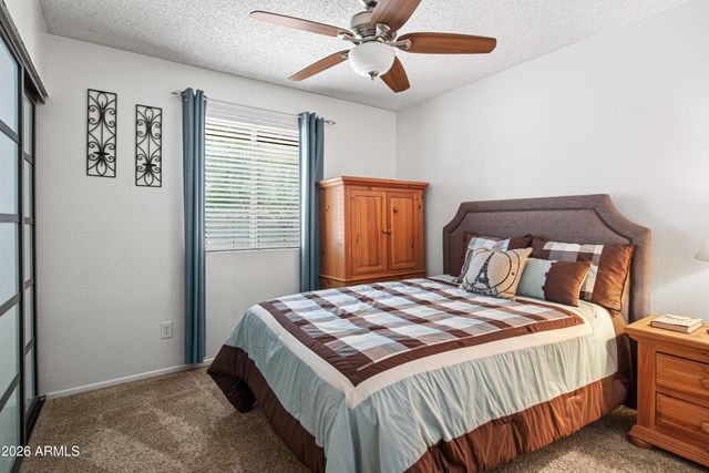 4032 W SAINT JOHN Road, Glendale, AZ 85308