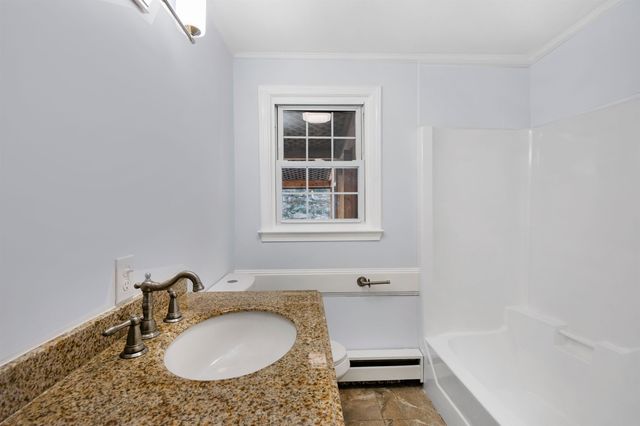 110 Main Street, Sandown, NH 03873