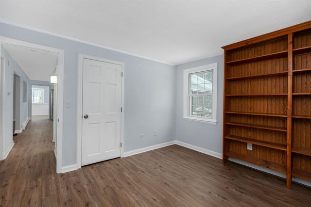 110 Main Street, Sandown, NH 03873