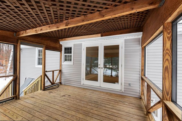110 Main Street, Sandown, NH 03873