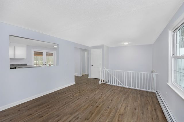 110 Main Street, Sandown, NH 03873