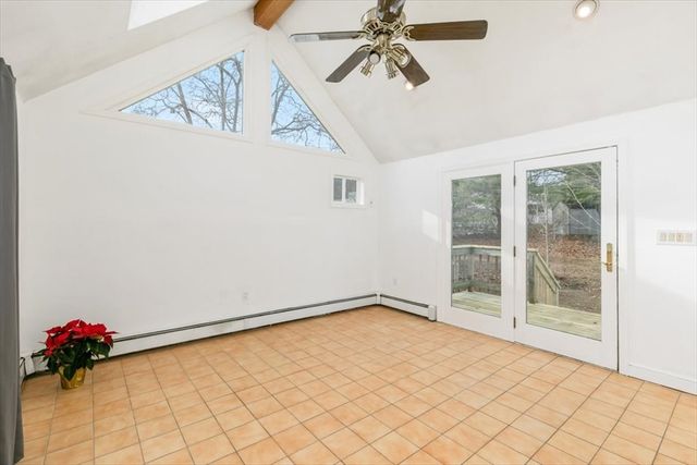 4 Maywood Terrace, Woburn, MA 01801