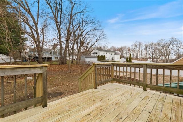 4 Maywood Terrace, Woburn, MA 01801