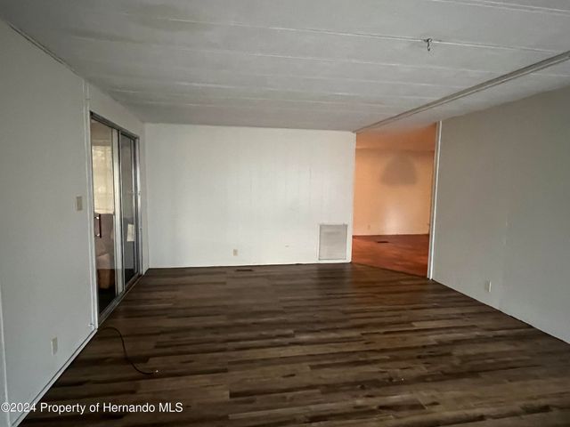 8591 Highpoint Boulevard, Brooksville, FL 34613