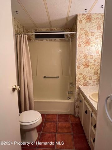 8591 Highpoint Boulevard, Brooksville, FL 34613