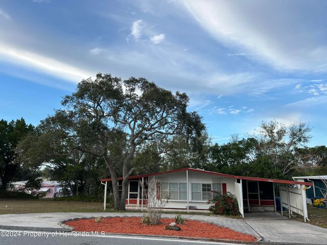 8591 Highpoint Boulevard, Brooksville, FL 34613