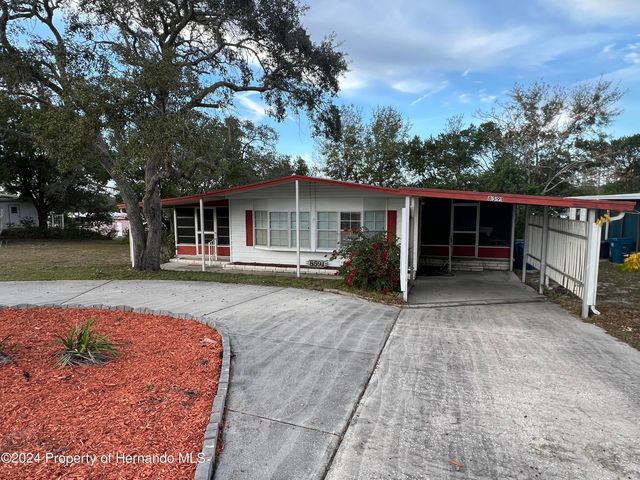 8591 Highpoint Boulevard, Brooksville, FL 34613