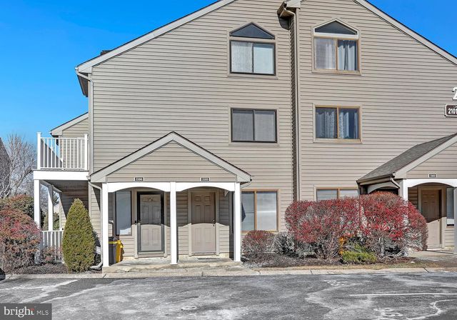 2106 SANDRA RD, Voorhees, NJ 08043