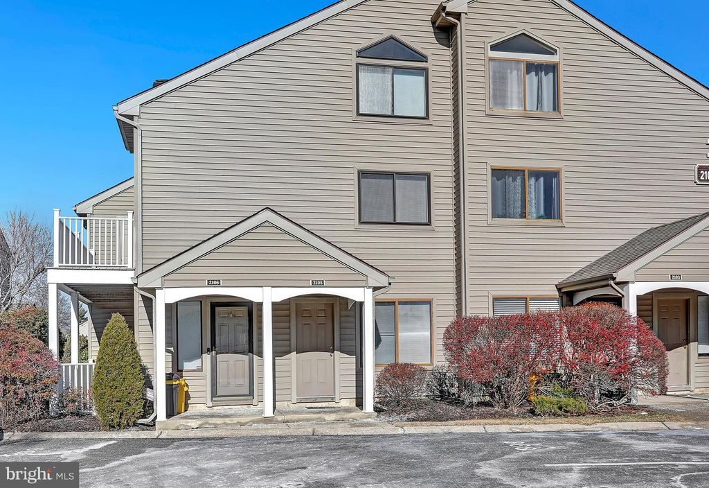 2106 SANDRA RD, Voorhees, NJ 08043