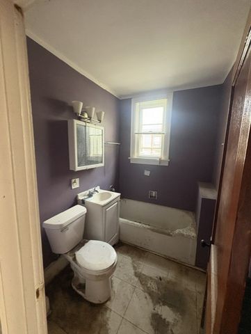 7837 S Dobson Avenue, Chicago, IL 60619