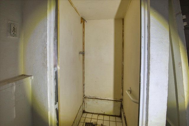 968 Virginia Ave, Olivehurst, CA 95961