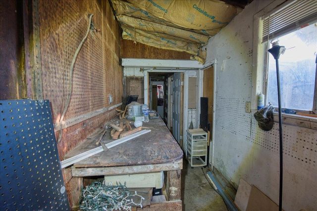 968 Virginia Ave, Olivehurst, CA 95961