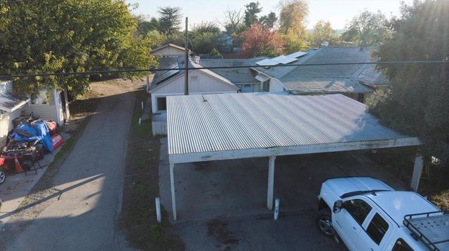 968 Virginia Ave, Olivehurst, CA 95961