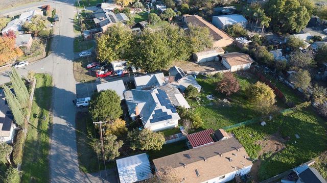 968 Virginia Ave, Olivehurst, CA 95961