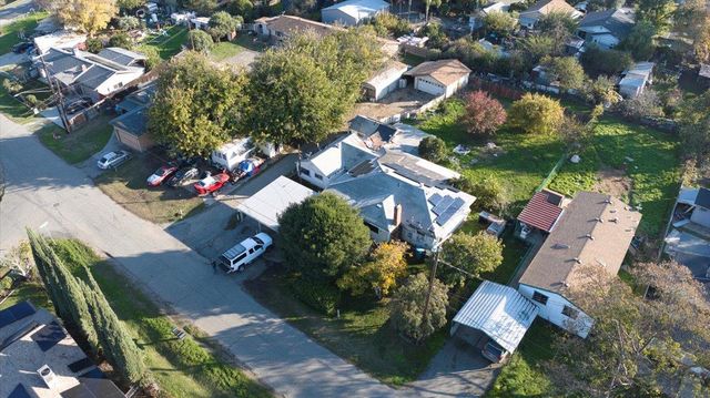 968 Virginia Ave, Olivehurst, CA 95961