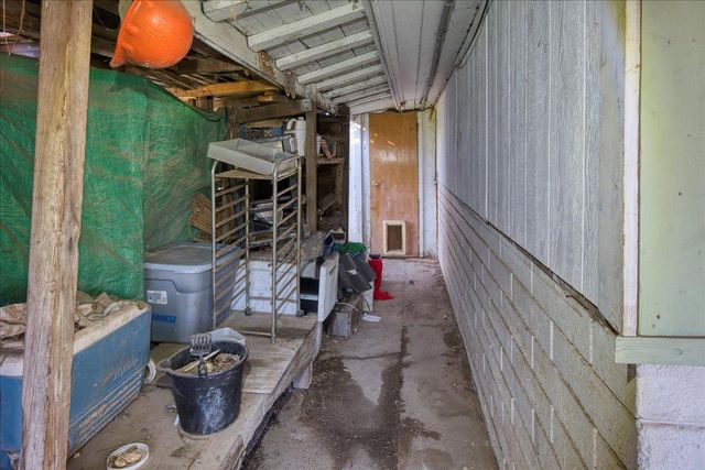 968 Virginia Ave, Olivehurst, CA 95961