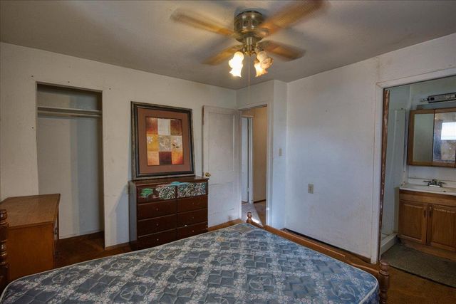 968 Virginia Ave, Olivehurst, CA 95961