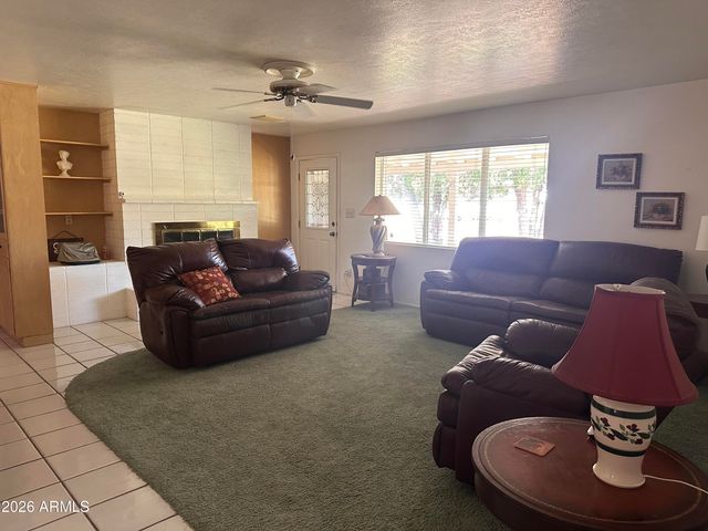 2821 W Elliot Road, Laveen, AZ 85339