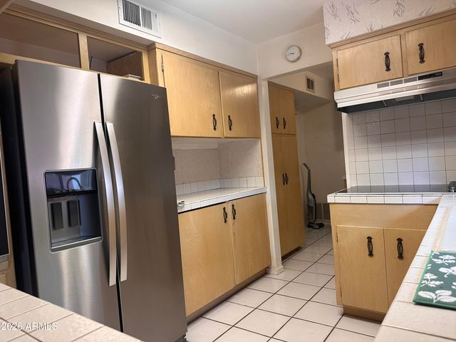 2821 W Elliot Road, Laveen, AZ 85339